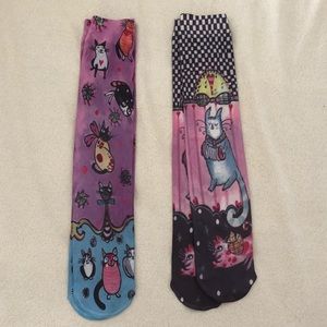 Cat-themed knee socks